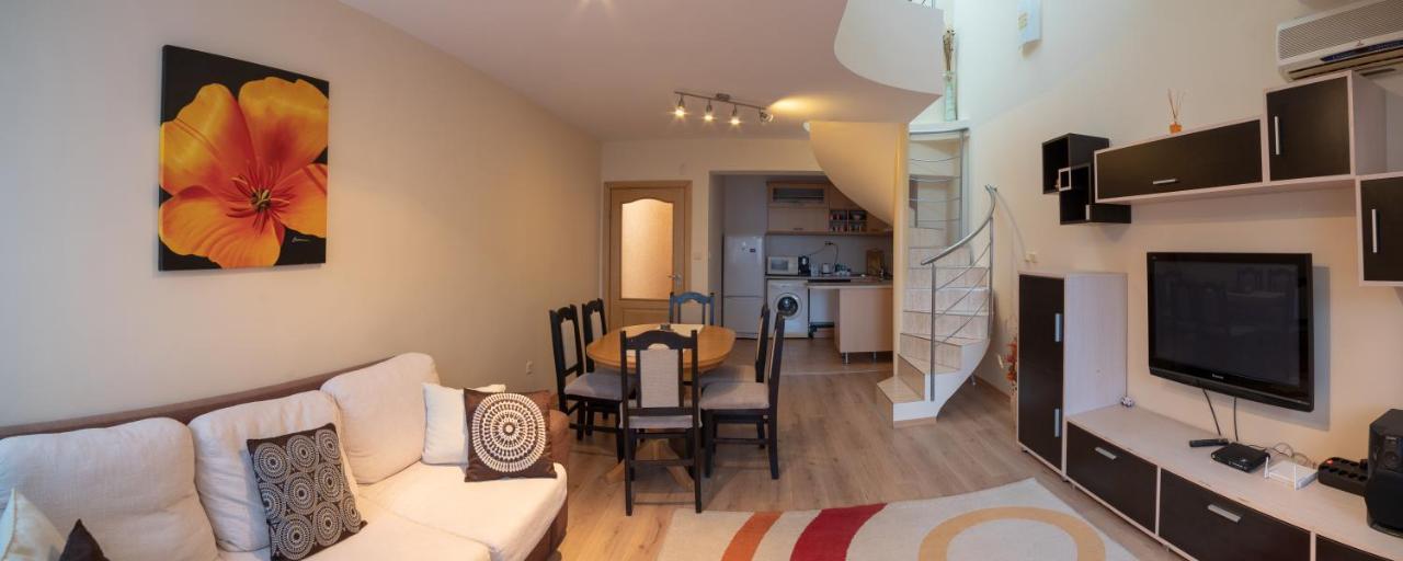 Maisonette Picadilly Варна Экстерьер фото